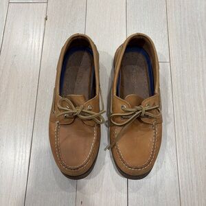 Sperry Authentic Original 2-Eye boat shoe in brown leather men’s size 10.5